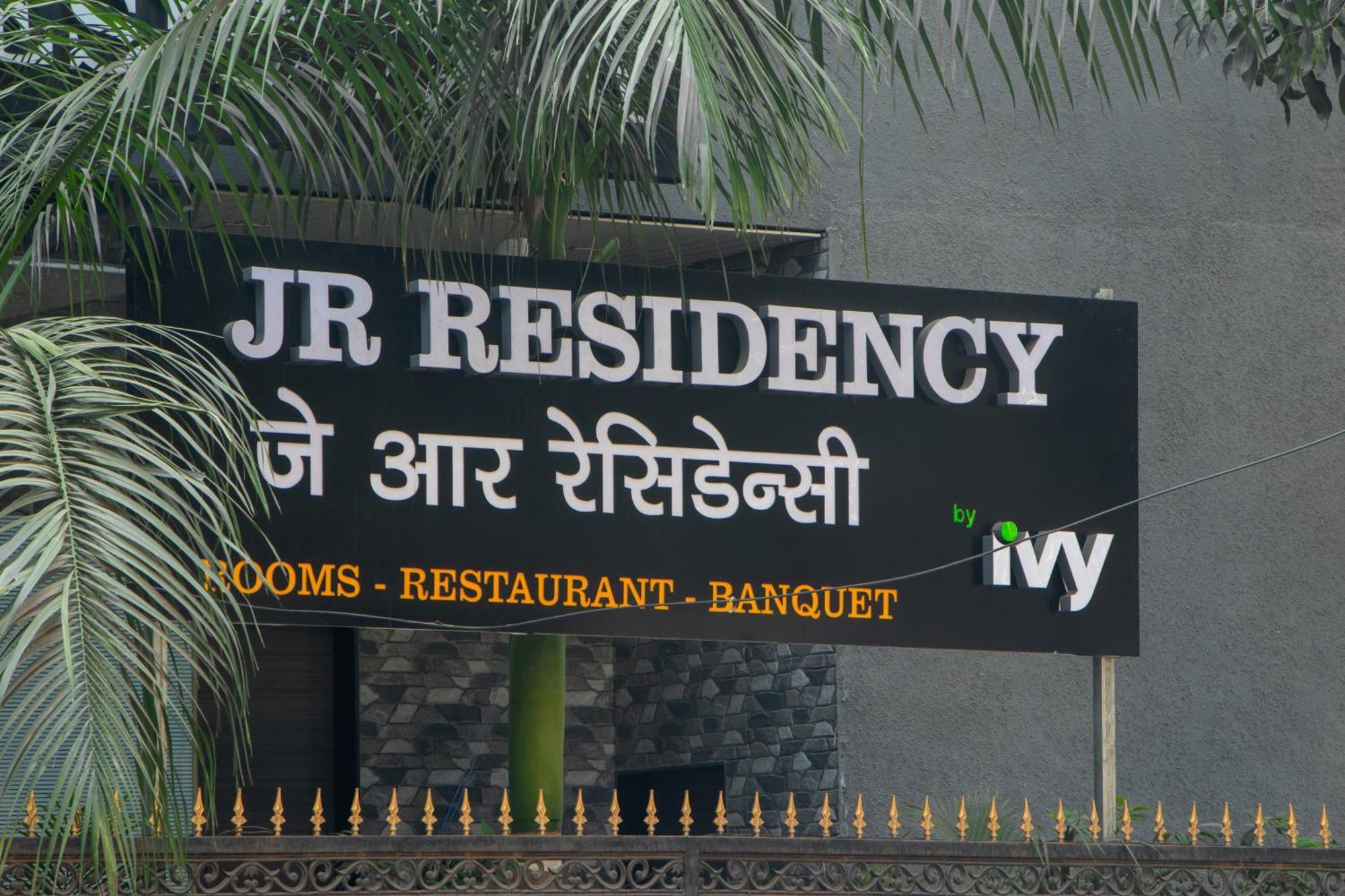 J R Residency Hotel Navi Mumbai Bagian luar foto